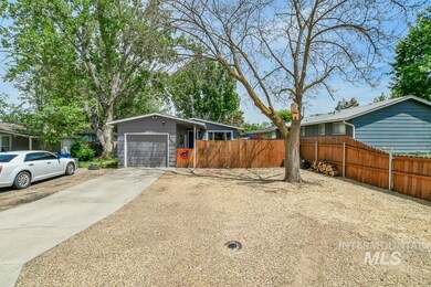 1120 S Ivy St, Nampa, ID 83686 - photo 2