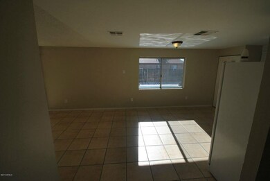 6241 W Alvarado Rd, Phoenix, AZ 85035 - photo 6