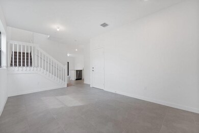 286 SW 159th Place unit 286, Pembroke Pines, FL 33027 - photo 5