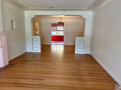 203 NE 86th St, El Portal, FL 33138 - photo 4