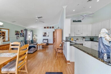 13550 SW 9th Ct, Davie, FL 33325 - photo 3