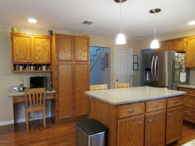 13 New Lake Dr, Drums, PA 18222 - photo 5