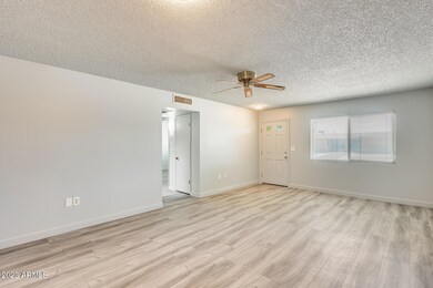 13218 N 108th Dr, Sun City, AZ 85351 - photo 4