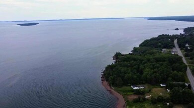 631 U S 1, Robbinston, ME 04671 - photo 4