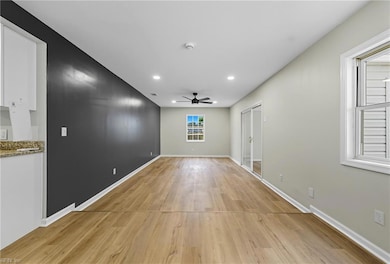 2512 Chesapeake Ave, Chesapeake, VA 23324 - photo 5