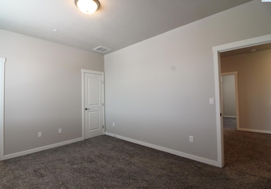 589 S Quillan Place, Kennewick, WA 99336 - photo 6