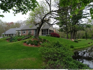 64 E Main St, Middleboro, MA 02346 - photo 2