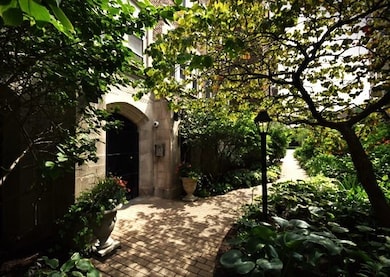 6334 N Sheridan Rd unit 3E, Chicago, IL 60660 - photo 6