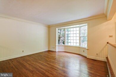 9428 Turnberry Dr, Potomac, MD 20854 - photo 7