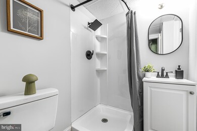 219 Londonderry Ln, Darby, PA 19023 - photo 7