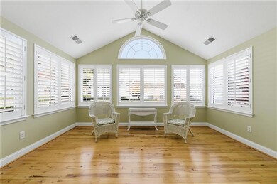 945 Burnt Hickory Cir NW unit 8, Marietta, GA 30064 - photo 4