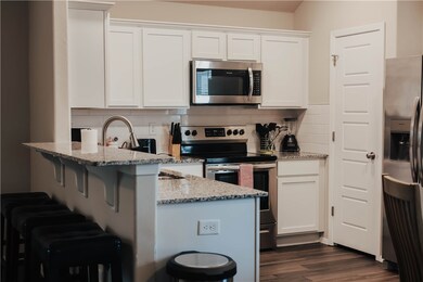 1017 E Starling St, Fayetteville, AR 72701 - photo 5