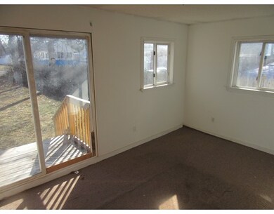 45 Brickett St unit 1, Springfield, MA 01119 - photo 5