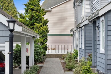 11632 Admiralty Way unit D, Everett, WA 98204 - photo 6