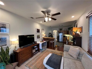 3010 Toulouse St, New Orleans, LA 70119 - photo 3