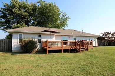 950 Rosedale Rd, Nixa, MO 65714 - photo 2