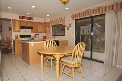 [photo 1227315] Breakfast Area
