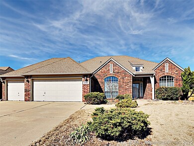 2104 W Austin St, Broken Arrow, OK 74011 - photo 2