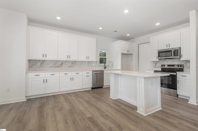 113 Charles St, Easley, SC 29640 - photo 7