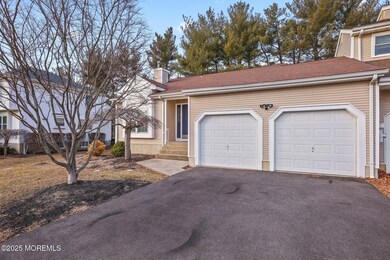 3 Baytree Cir