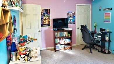 132 Thissell Ave unit 111, Dracut, MA 01826 - photo 7