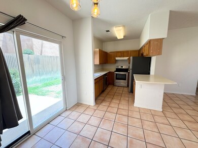 4604 Via MacDuffee Rd NE, Albuquerque, NM 87111 - photo 4