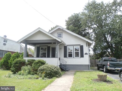 202 E Roland Rd, Brookhaven, PA 19015 - photo 2