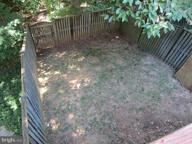 9582 Donnan Castle Ct, Laurel, MD 20723 - photo 4