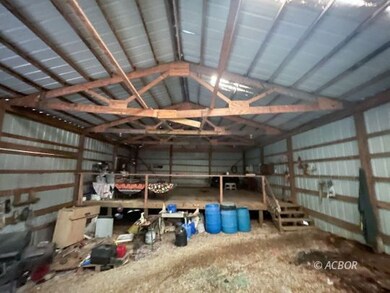 11175 Gore-Greendale Rd, Logan, OH 43138 - photo 6