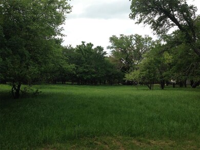 1083 White Bluff Dr, Whitney, TX 76692 - photo 6