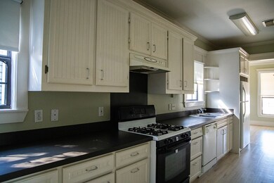 1826 Tabor St, Houston, TX 77009 - photo 2