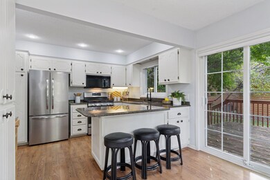 Breakfast bar with lots of countertop