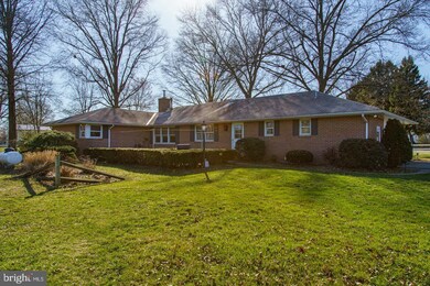 50 Clarence Ave, Shoemakersville, PA 19555 - photo 4