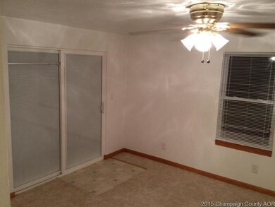 210 E Overton St, Tuscola, IL 61953 - photo 4