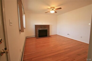 unlisted-address, Allentown, PA 18109 - photo 2