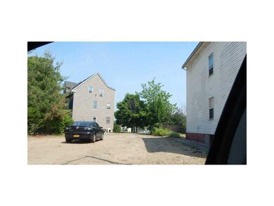 47 Maple St, Providence, RI 02903 - photo 3