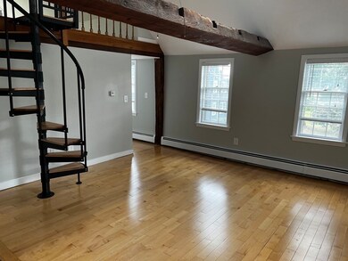 215 Merrimac St unit 3, Newburyport, MA 01950 - photo 2