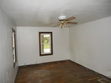 2625 E Memorial Dr, Muncie, IN 47302 - photo 3