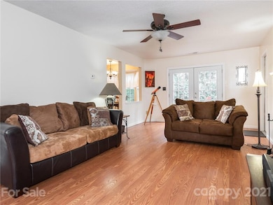 12521 Cedar Fall Dr, Huntersville, NC 28078 - photo 5