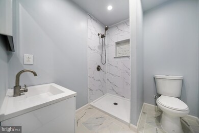 1132 W Ridge Rd, Marcus Hook, PA 19061 - photo 3