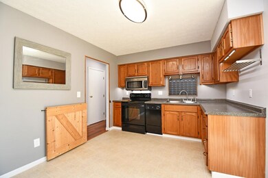 6313 Sandric Ln, Liberty Township, OH 45044 - photo 7