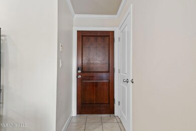 12-web-or-mls-2100 Old Taylor Rd E-119%0