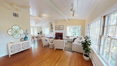 655 Elm St, South Dartmouth, MA 02748 - photo 4