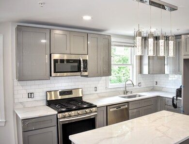 3976 Washington St unit 3, Roslindale, MA 02131 - photo 3