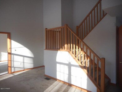 195 Aspen Dr, Milford, PA 18337 - photo 4