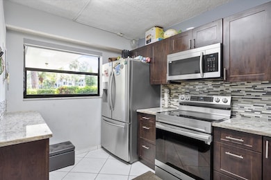 7547 NW 79th Ave unit 111, Tamarac, FL 33321 - photo 6