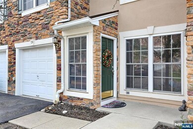 59 Magnolia Way, North Haledon, NJ 07508 - photo 3