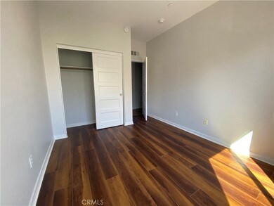 1560 W Artesia Square unit F, Gardena, CA 90248 - photo 5