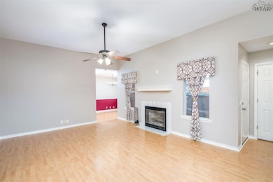 127 Garrett St, Burkburnett, TX 76354 - photo 7