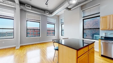 54-56 Central Square unit 4, Lynn, MA 01901 - photo 2